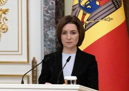 В Молдавии объяснили решение Санду праздновать 80-летие Победы