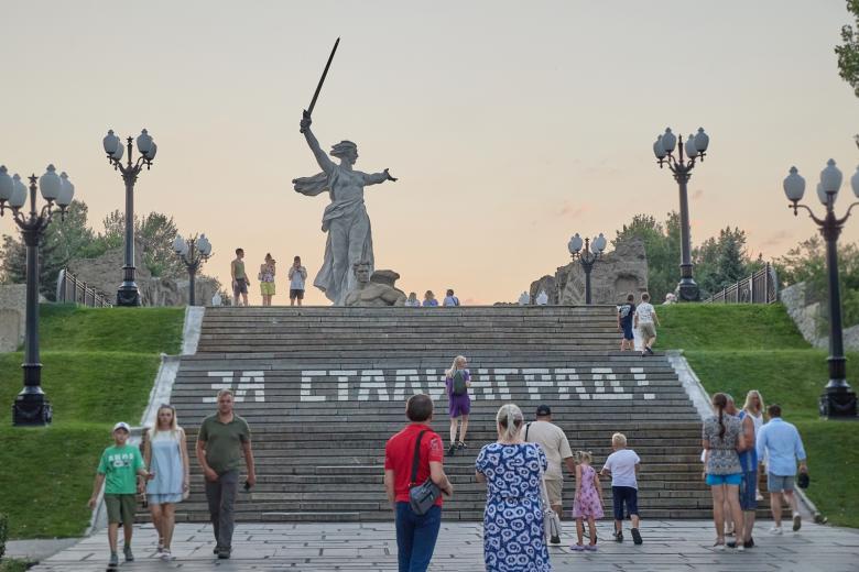 Мемориальный комплекс «Героям Сталинградской битвы»