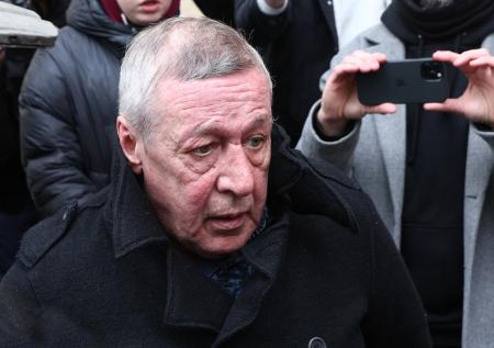 Михаил Ефремов на свободе: что делает, как перемещается по Москве, новости