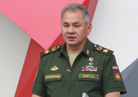 «Псевдомиротворцы»: Шойгу о западных военных на Украине