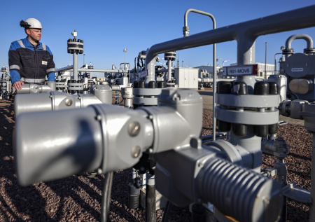 Европа закупила беспрецедентный объем газа