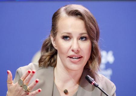 Собчак приписала себе заслуги в расставании Муцениеце с Прилучным