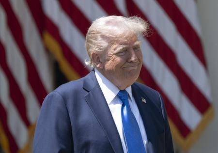 Марков назвал человека, который может научить Трампа истории