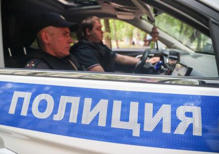 Подростки толпой избили школьницу и заставили целовать обувь