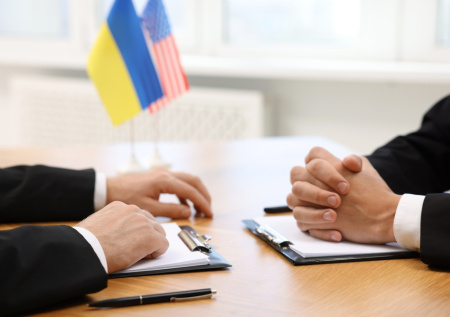 США готовы отказаться от роли посредника в переговорах по Украине