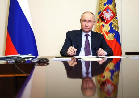 Путин объяснил, почему не «шарахнул» ядеркой в ответ на провокации Запада