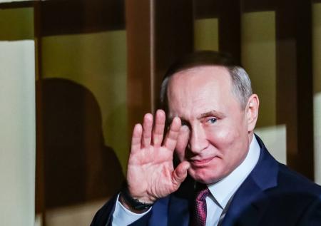 Путин рассказал, строгий ли он дедушка для своих внуков