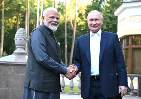 Путин принял приглашение посетить государство в Южной Азии