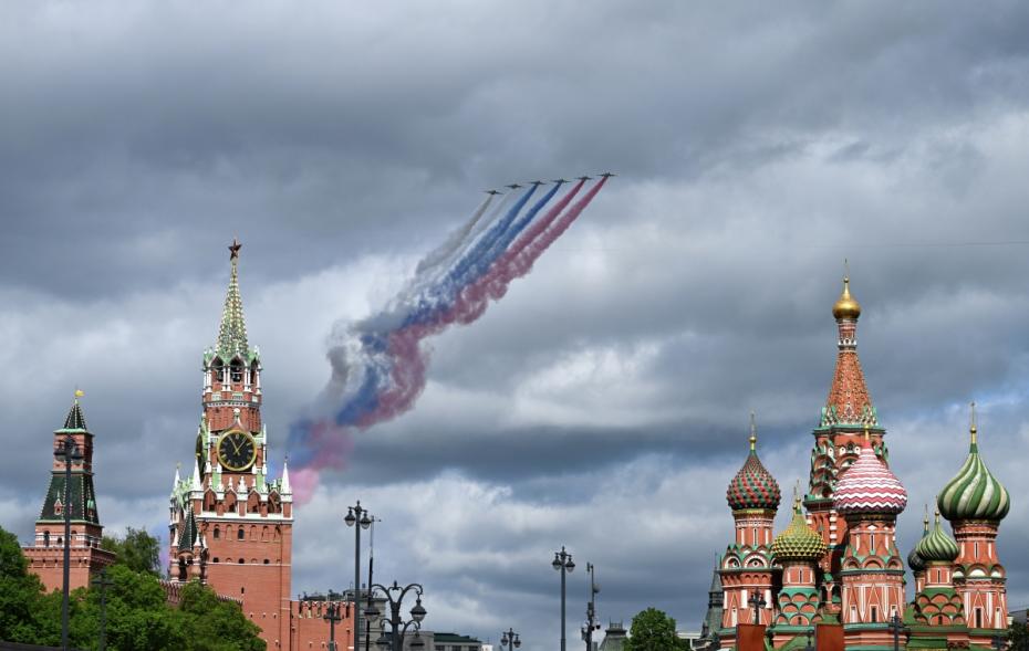 Штурмовики Су-25 на репетиции воздушной части парада в Москве в честь 80-й годовщины победы в Великой Отечественной войне