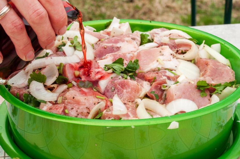 Как выбрать мясо для шашлыка