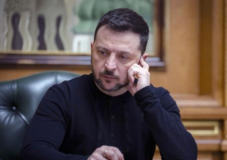 Зеленский проиграл в рейтинге доверия украинцев
