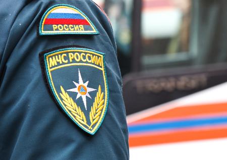 Жилой дом в Подольске оцепили из-за похожего на часть ракеты предмета
