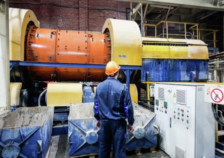 Китайская компания может закрыть крупный комбинат в российском регионе