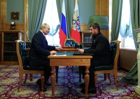 Рабочая встреча Путина с Кадыровым в Кремле попала на видео