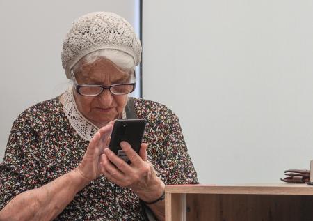 В Госдуме призвали с пониманием отнестись к перебоям связи