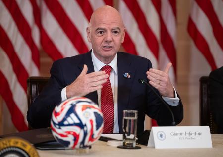 В РФС отреагировали на слова главы ФИФА об участии России на ЧМ в США