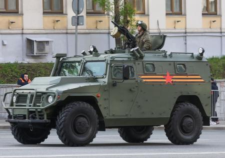 Скандал с брендом Monochrome в Москве: критика парада Победы, извинения