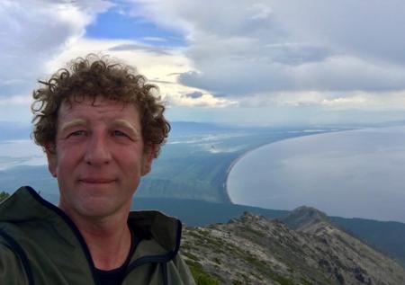 Механик из Швейцарии переехал в Бурятию и организовал экскурсии на КамАЗе