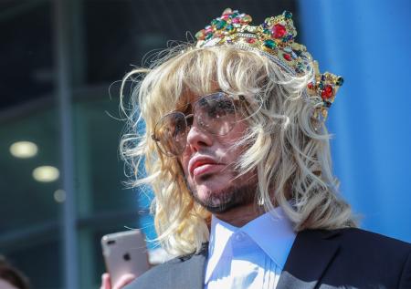 «Отпустила собаку радостная»: помощница Зверева о нападении на стилиста