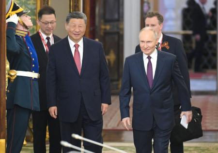Стало известно, сколько продлились переговоры Путина и Си Цзиньпина