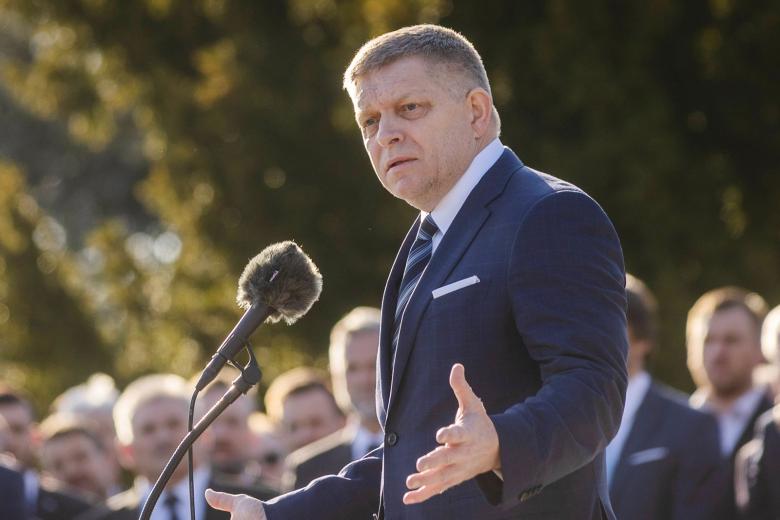 Роберт Фицо