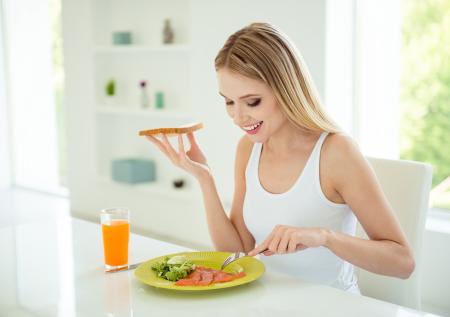 Диетические ловушки: почему «полезные» продукты мешают худеть