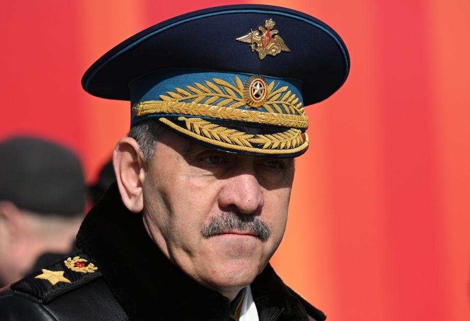 Заместитель министра обороны РФ Юнус-Бек Евкуров на Красной площади в Москве перед началом военного парада, посвященного 80-летию победы в Великой Отечественной войне