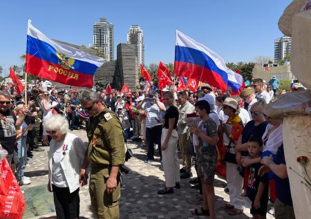 В Израиле проукраинского активиста выбросили в фонтан