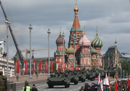 «Это важный сигнал»: Бисмарк о праздновании Дня Победы в России