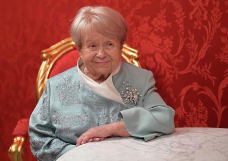 Музыка к 9 Мая, секрет долголетия, награда: как живет Александра Пахмутова