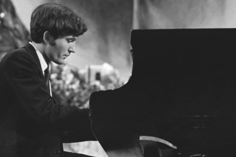 Юрий Слесарев