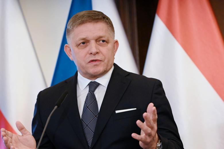 Роберт Фицо