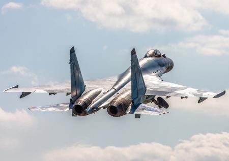 ВС России получили новую партию истребителей, пока Киев ждет оружие Запада