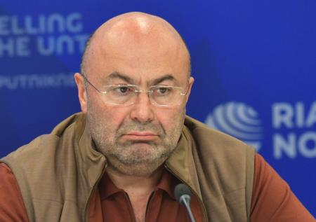 Хубутия раскрыл, как Ван обманула Собчак на интервью