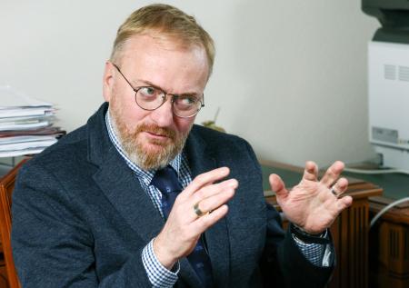 Милонов раскритиковал сожительство без брака