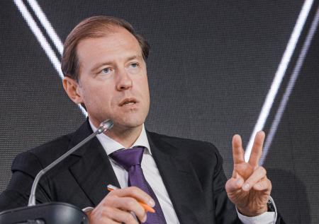 Мантуров заявил о плане построить 1600 гражданских судов до 2036 года