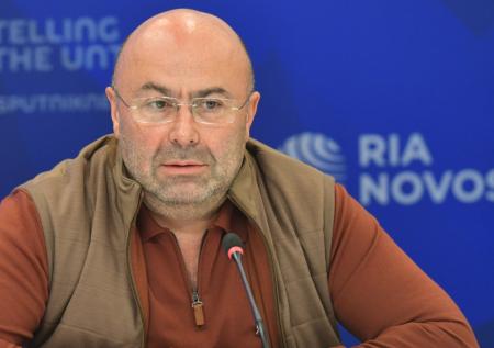 «$10 тысяч за свидание»: Хубутия впервые раскрыл детали отношений с Ван