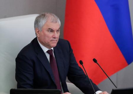 Володин анонсировал закон, который убережет детей от мошенников