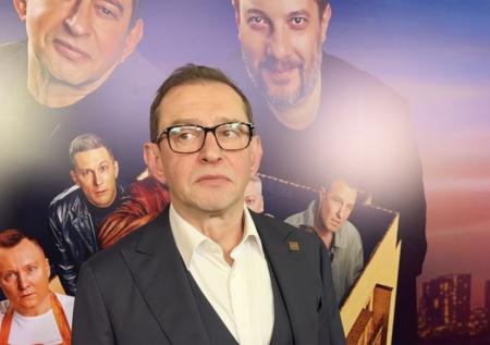 Хабенский раскрыл, зачем было снимать киноверсию одного спектакля МХТ
