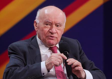 Легендарный хирург назвал главное преимущество человека в XXI веке