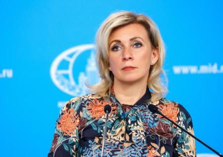 «Несите салфетку»: Захарова пошутила насчет слов Макрона об Украине