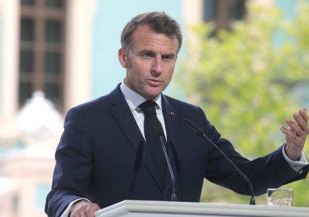 Макрон публично отрекся от собственного ультиматума России