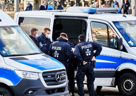 Хотели подставить Россию? Как арестовали украинских диверсантов в Германии