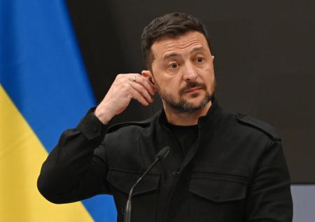 Украина решила отправить кого-то «соответствующего уровня» на переговоры