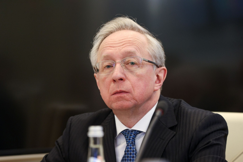 Михаил Галузин