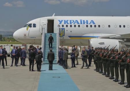В Госдуме объяснили, зачем Зеленский прилетел в Анкару