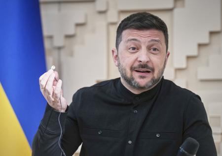 «Шашечки на такси или ехать»: Рогов о попавшем в анекдот Зеленском