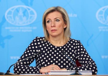 Захарова объяснила, по чьей инициативе перенесли переговоры с Украиной