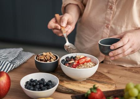 Нутрициолог перечислила продукты для бодрого начала дня