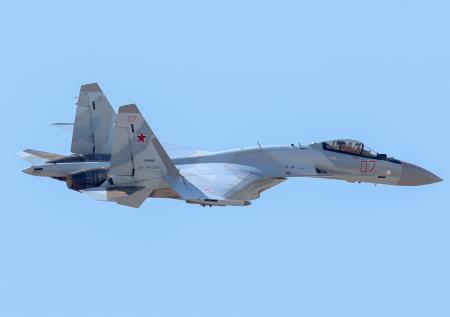 В Госдуме объяснили, как Су-35 в одиночку отбил у НАТО гражданское судно